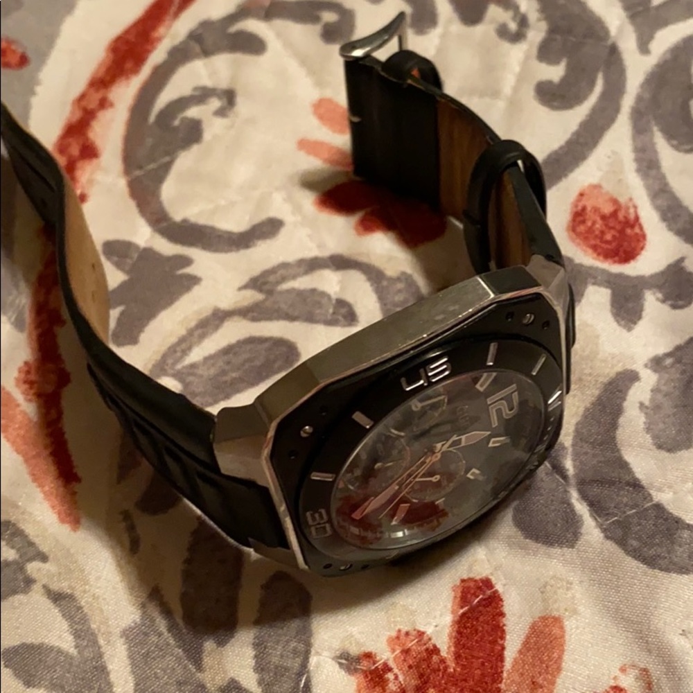 Guess watch